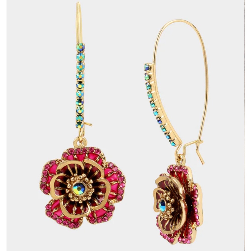 ✨NWT✨ Betsey Johnson Pink Rose Flower Crystal & Gold Tone Dangle Earrings - Picture 3 of 8